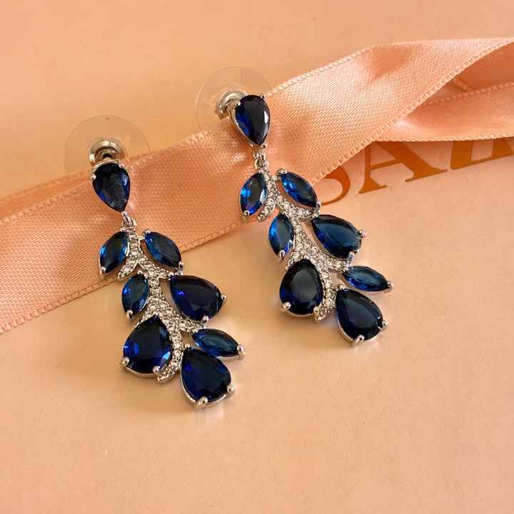 Navy blue zircone teardrop earrings
