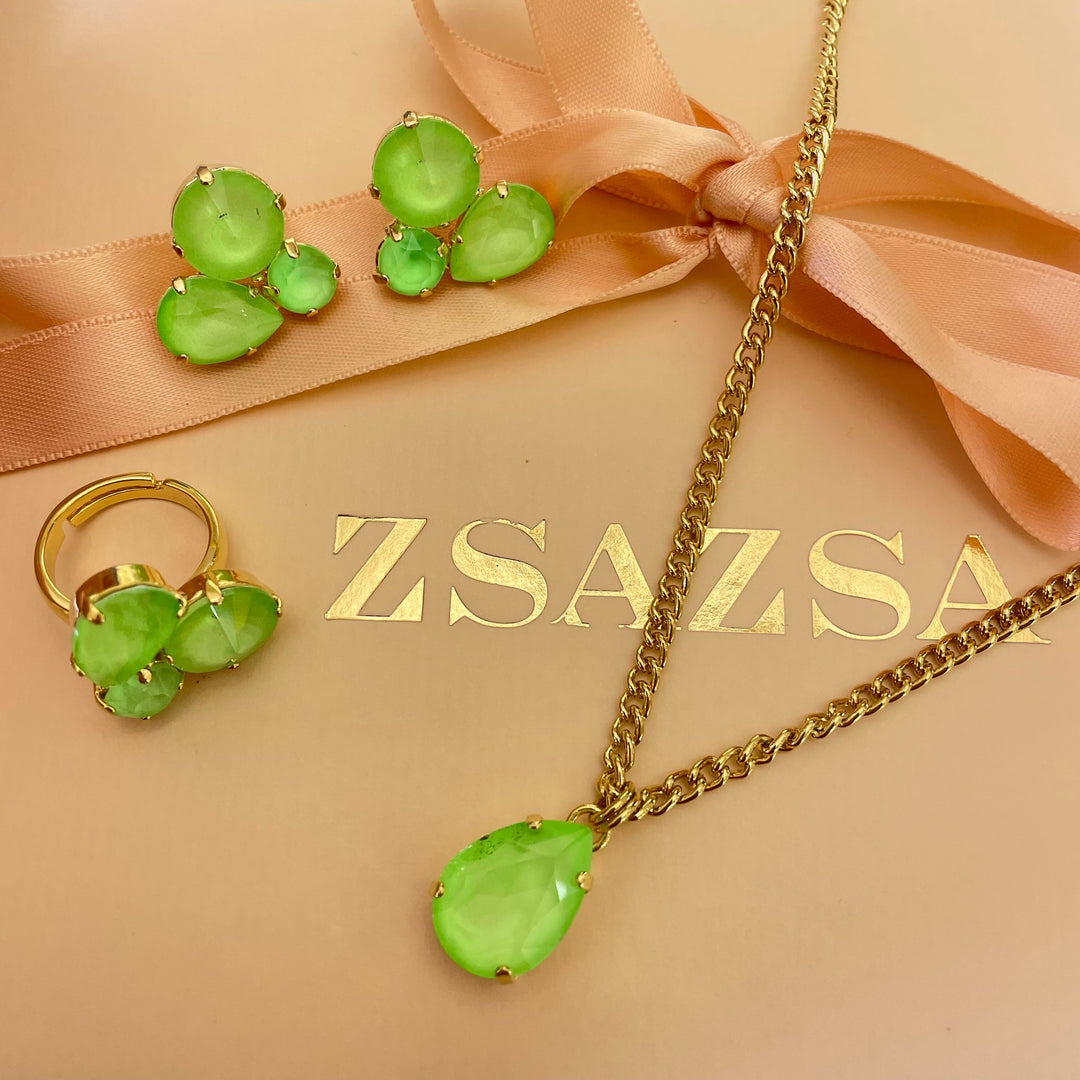 Neon green summer set