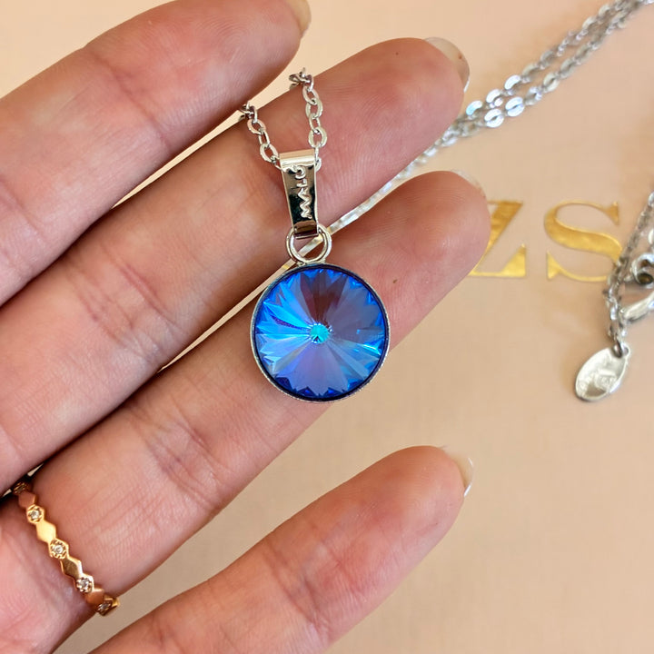 Basic lilac silver pendant