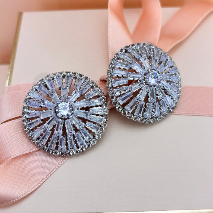 Silver zircone studs