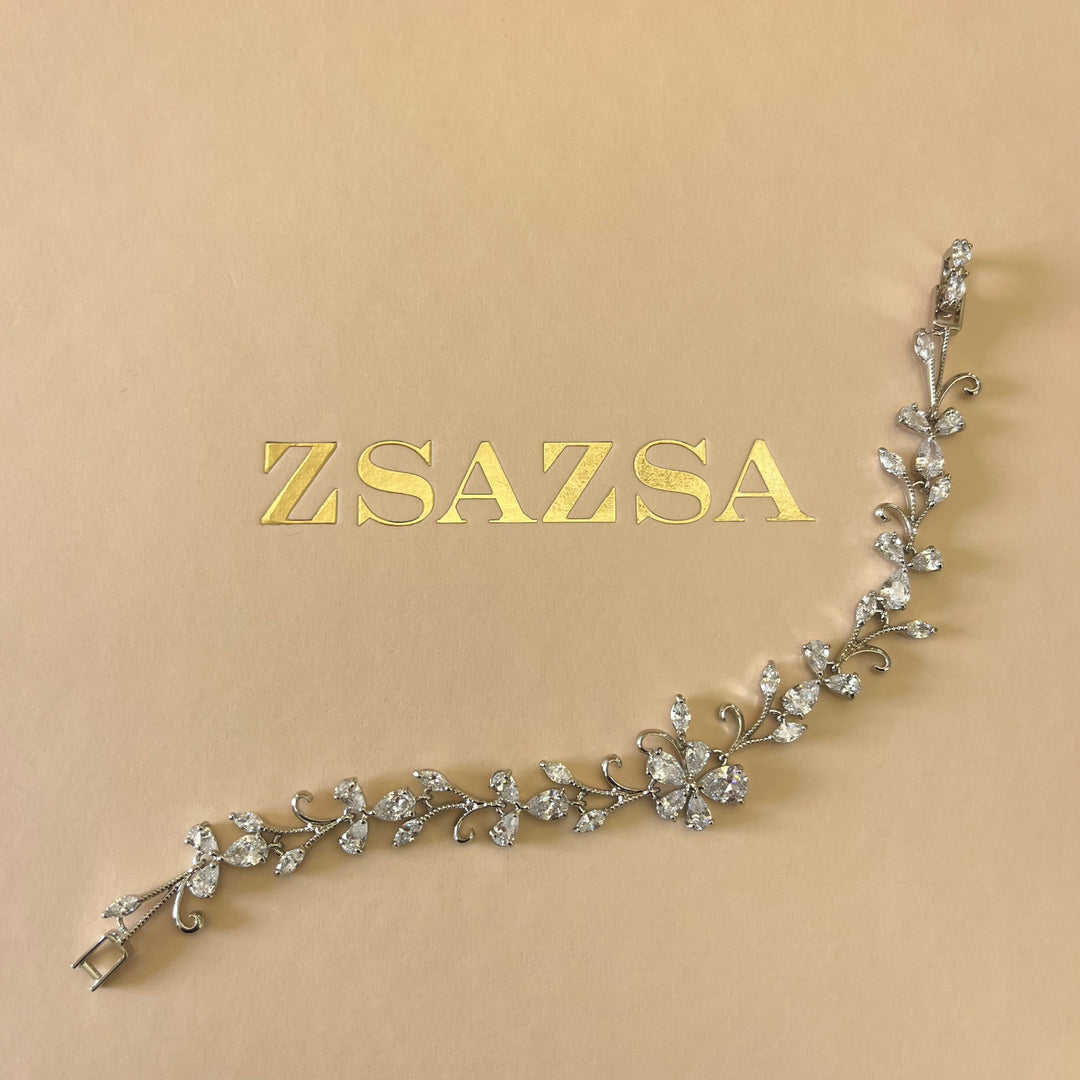 Silver zircone teardrop bracelet