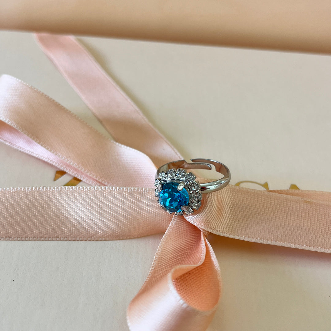 Turquoise Swarovski crystals set