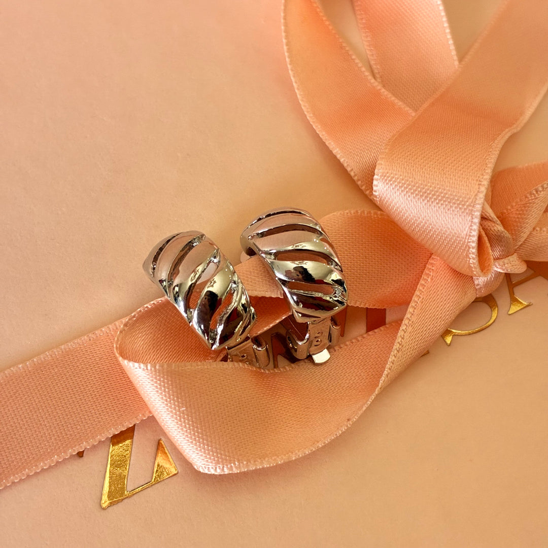 Plain clip on half hoops