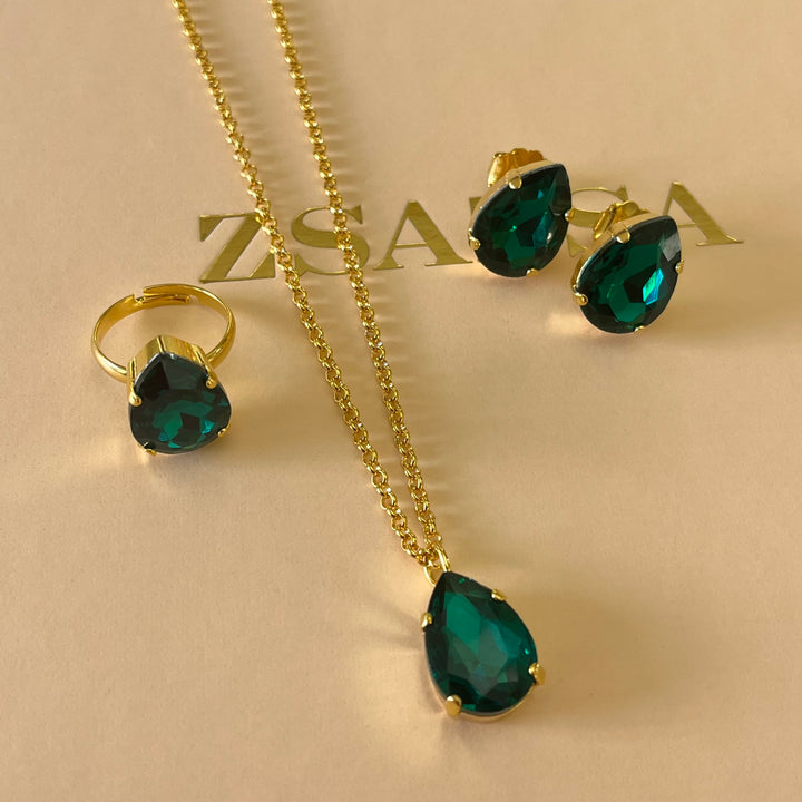 Dark green preciosa crystals set