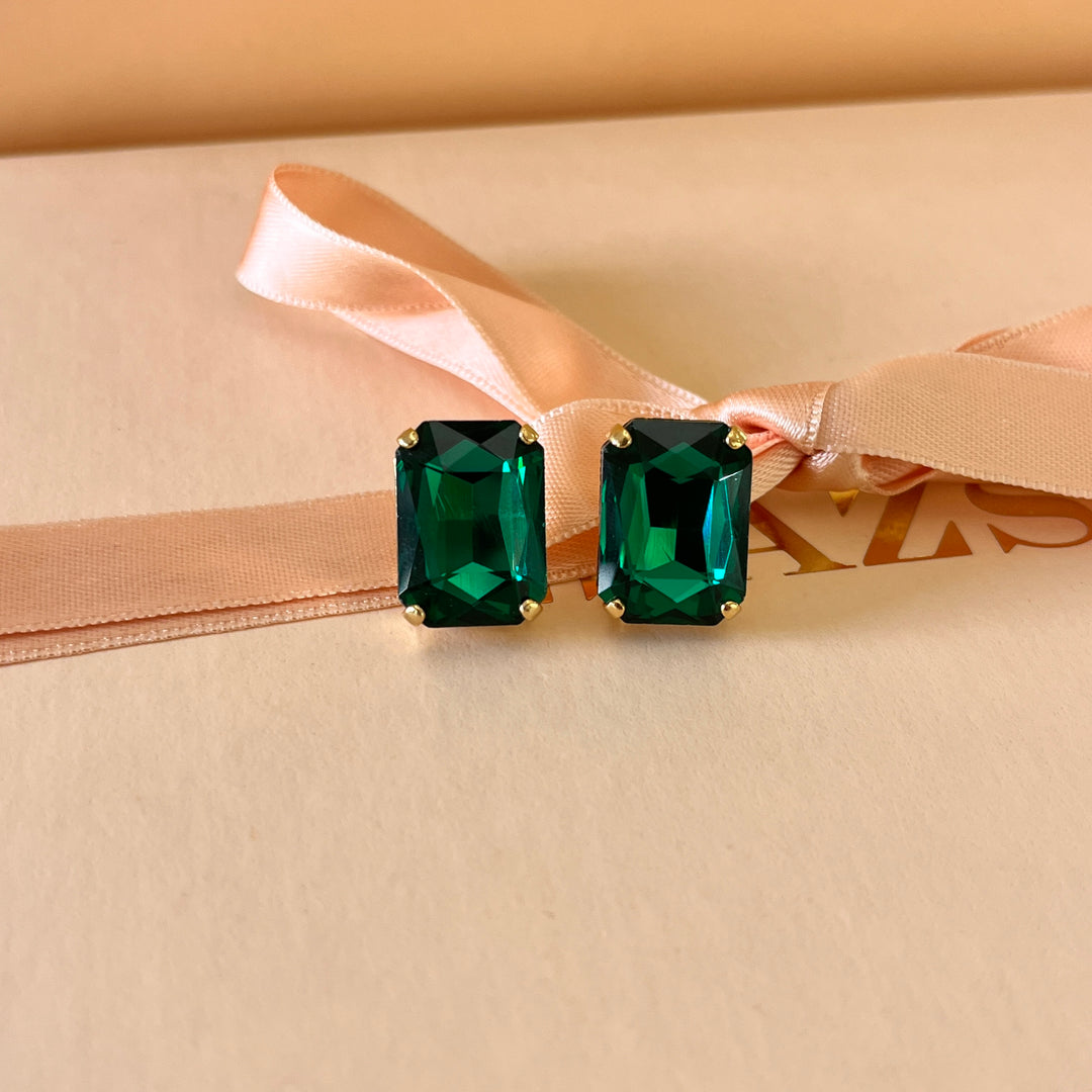 Dark green rectangular preciosa crystals studs and ring