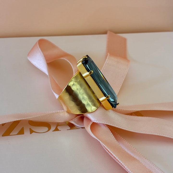 Handmade grey gold plated set