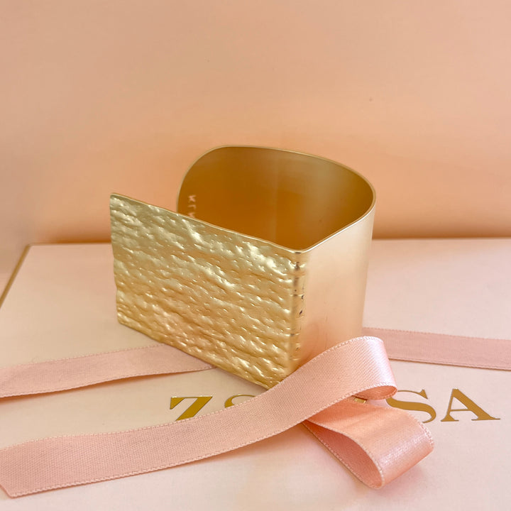 Gold handmade bangle