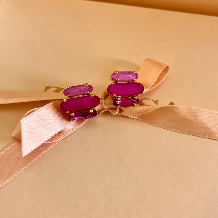 Shade of fuchsia Swarovski crystals set