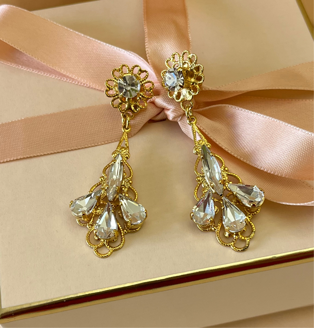 Gold Swarovski crystals earrings