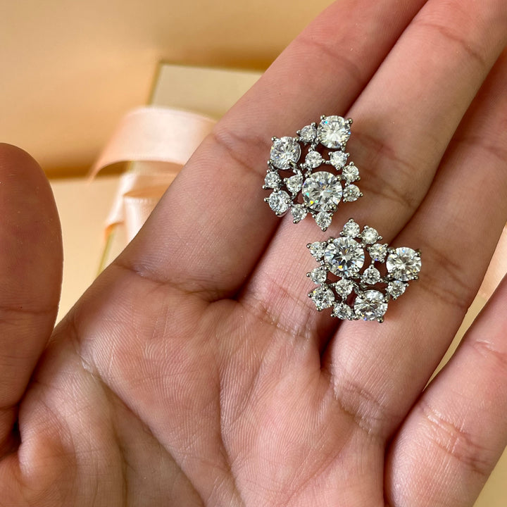 Silver zircone studs