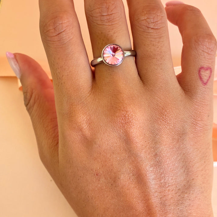 Solitaire pink silver ring