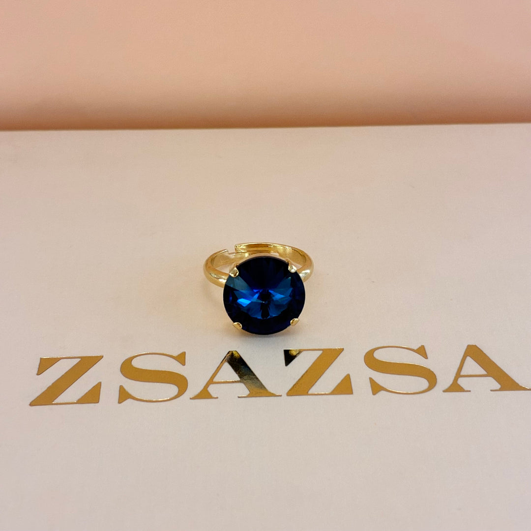 Round navy blue preciosa crystals set