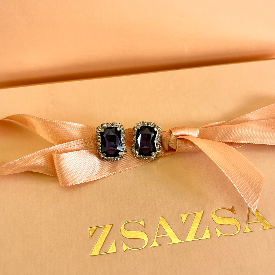 Purple rectangular Preciosa crystals set