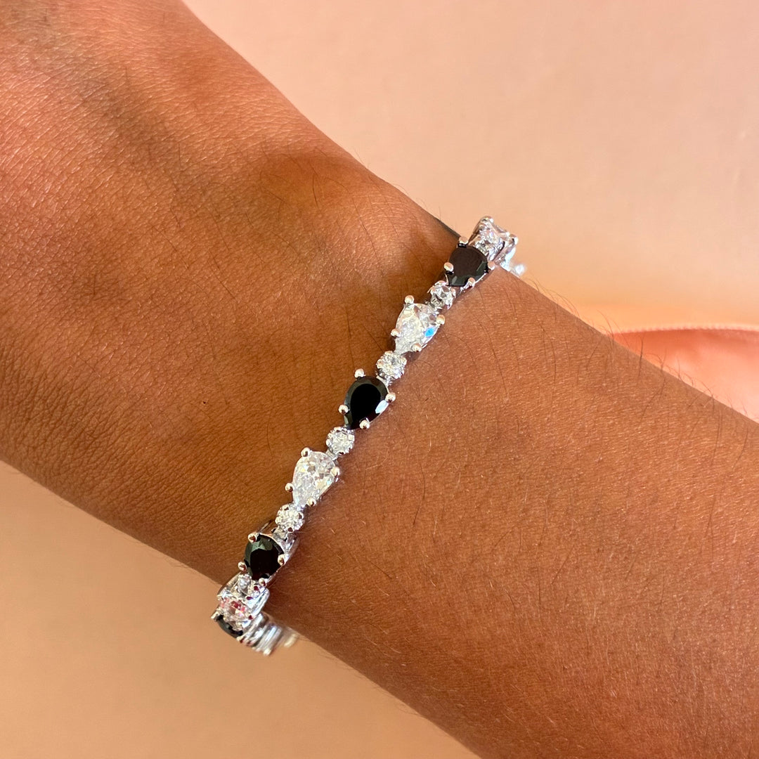 Teardrop black dainty zircone sterling silver bracelet