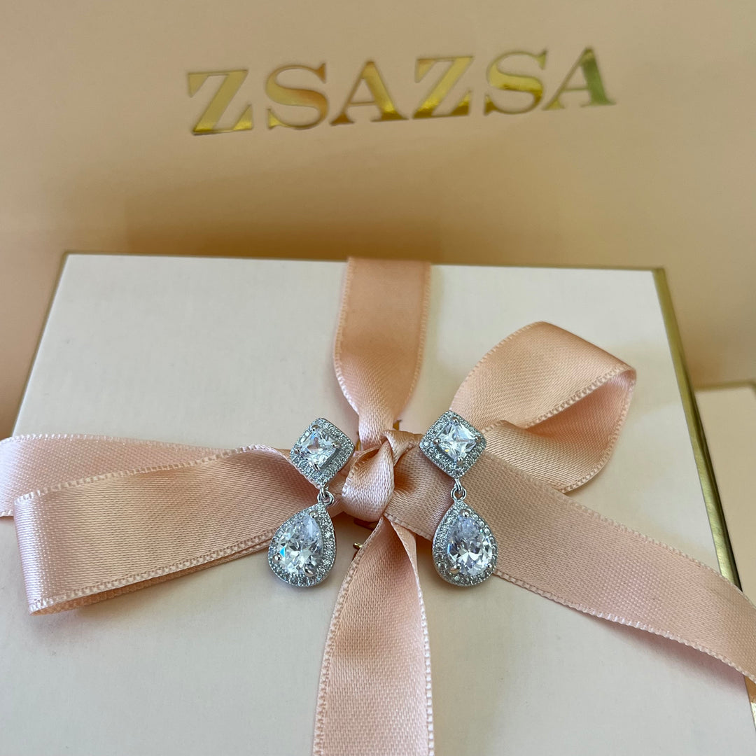 Teardrop zircone earrings