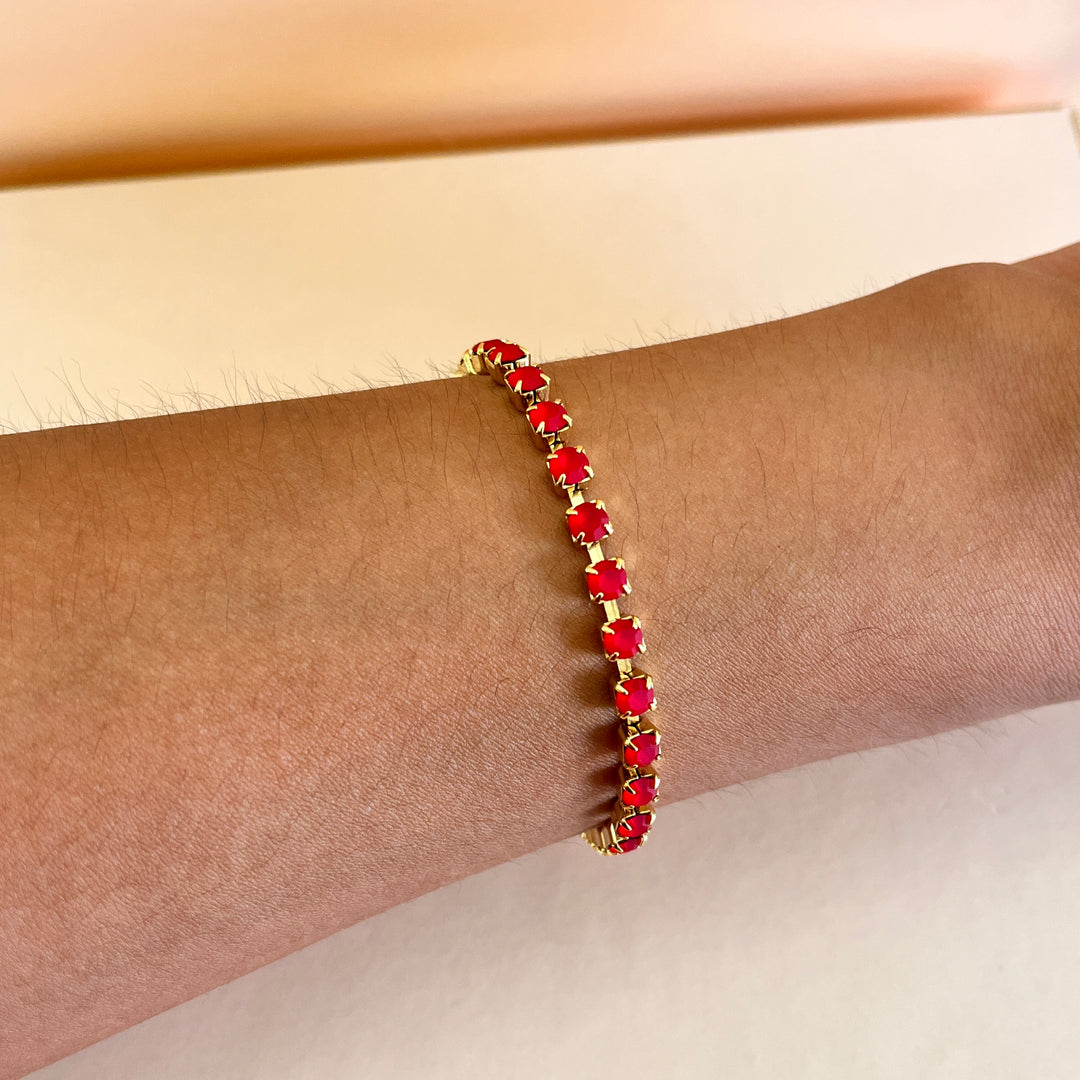 Matte red preciosa crystals bracelet