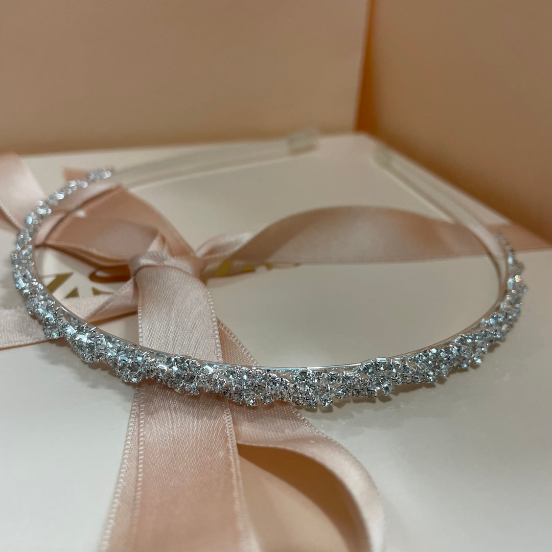 Delicate plaited headband