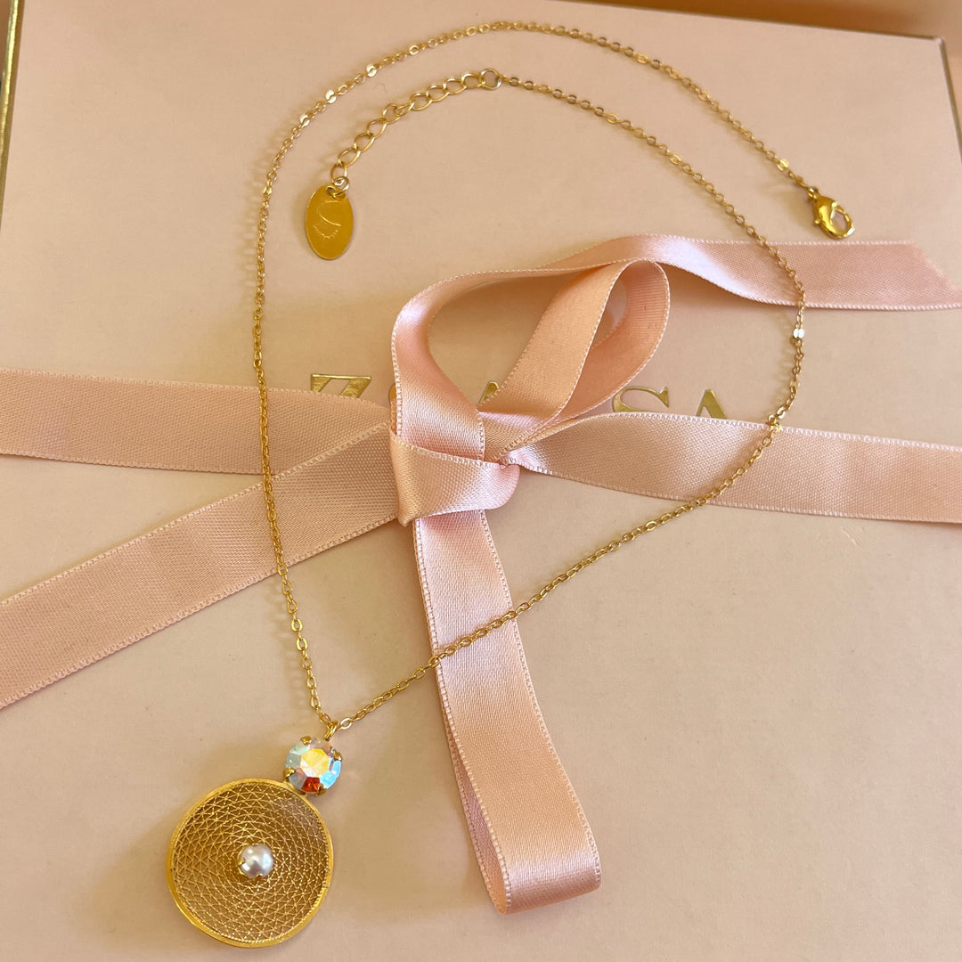 Aurora borealis Swarovski crystals and pearls set