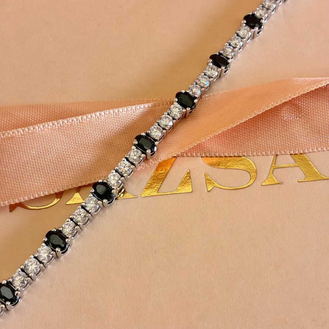 Black dainty zircone sterling silver bracelet