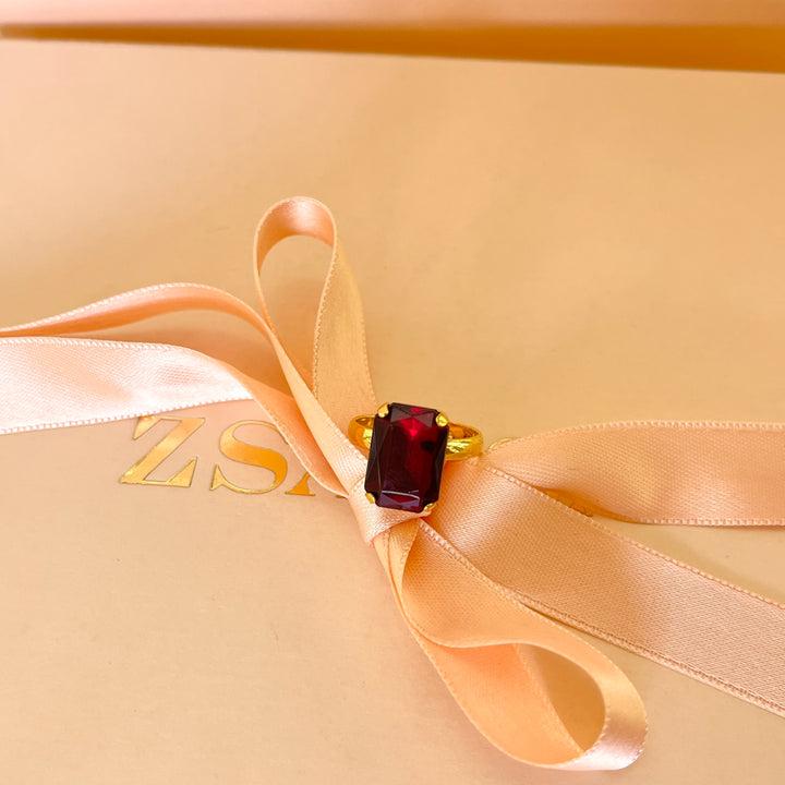 Magenta rectangular Swarovski crystals set