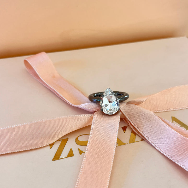 Teardrop Swarovski crystal grey plated ring