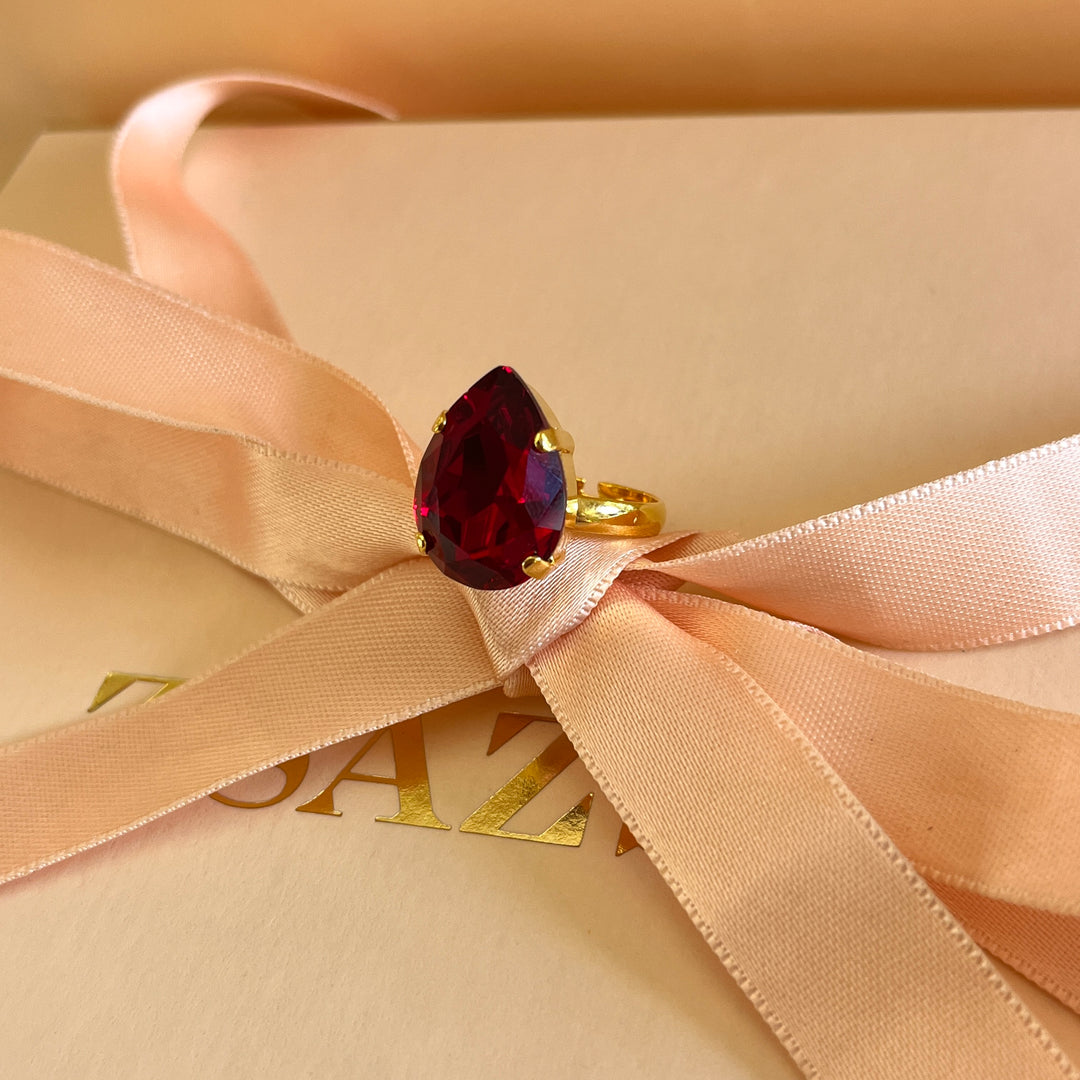 Dark red teardrop Preciosa crystals set