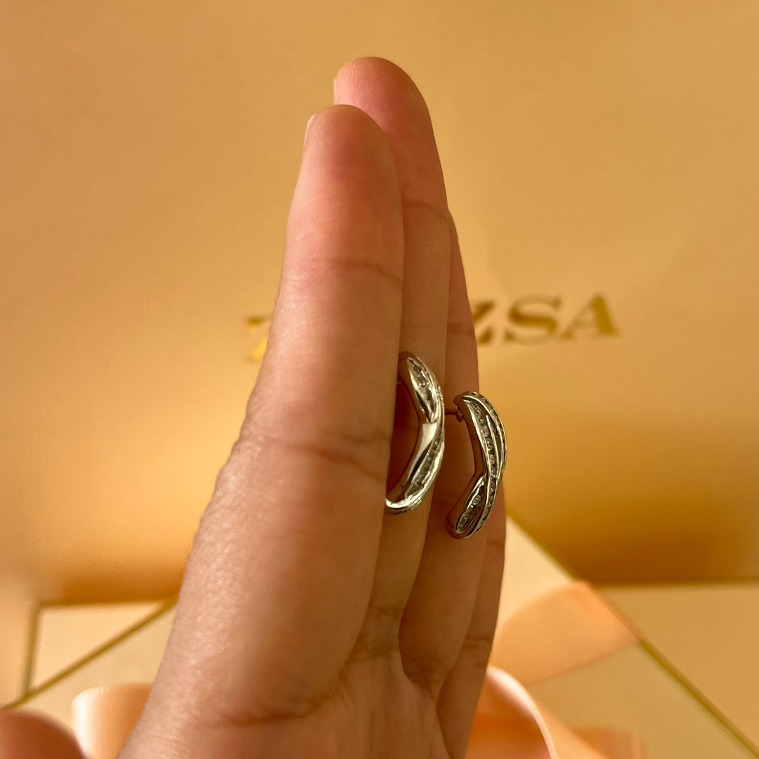 Twisted zircone earrings