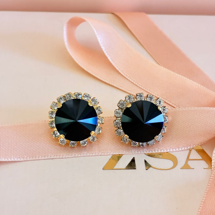 Black preciosa crystals studs
