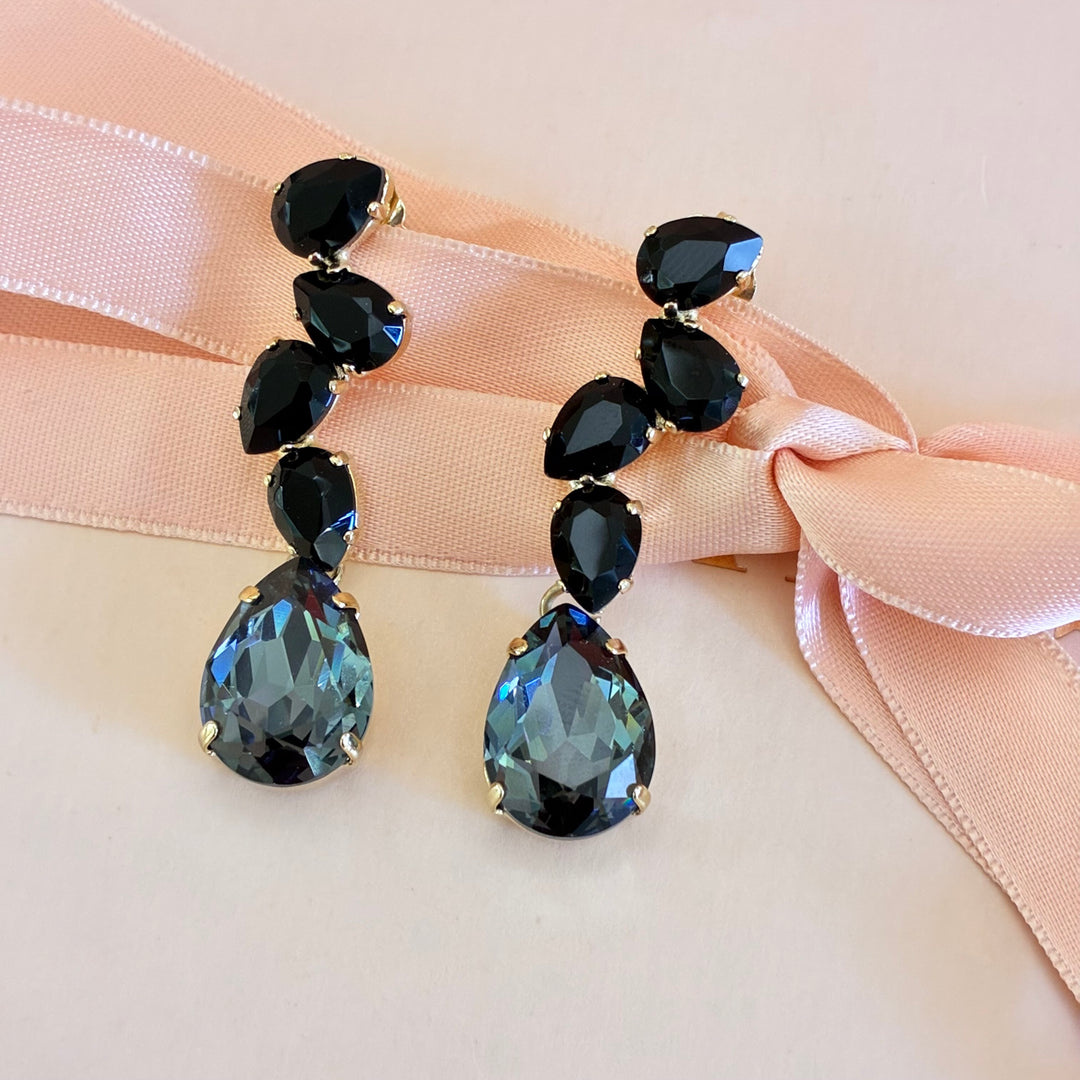 Teardrop black Swarovski crystals earrings