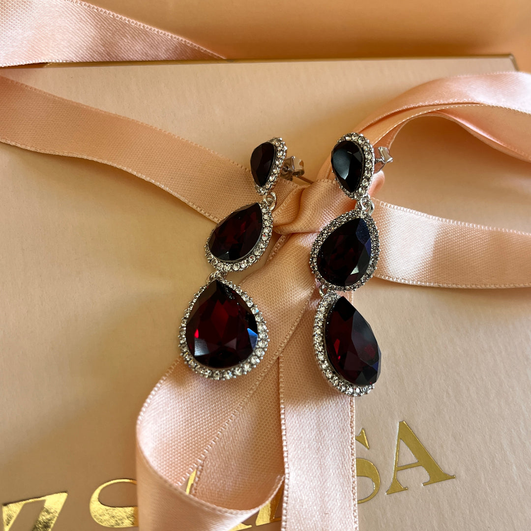 Red teardrop zircone earrings