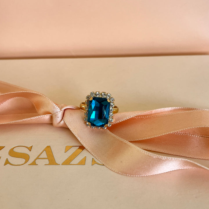 Verdemar rectangular Preciosa crystals studs and ring