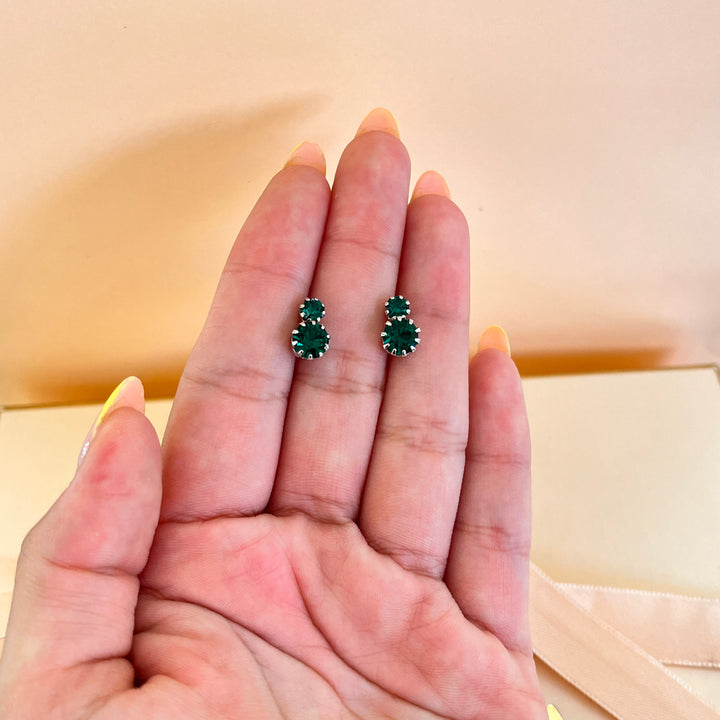 Dark green preciosa crystals studs