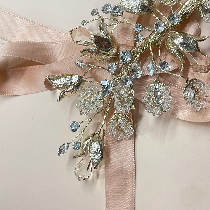 Tulip crystals hair clip