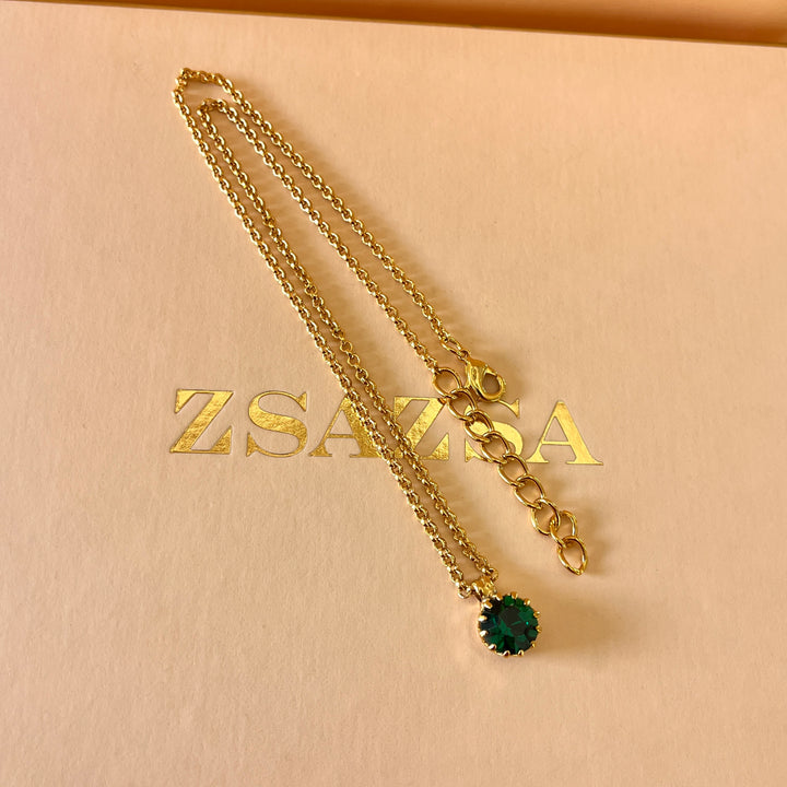 Dark green preciosa crystals set