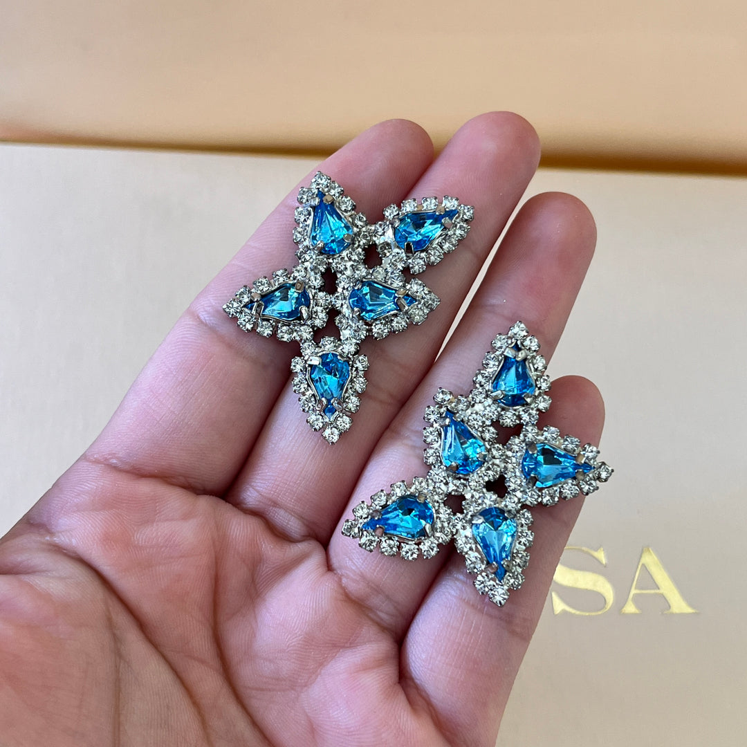 Turquoise preciosa crystals set