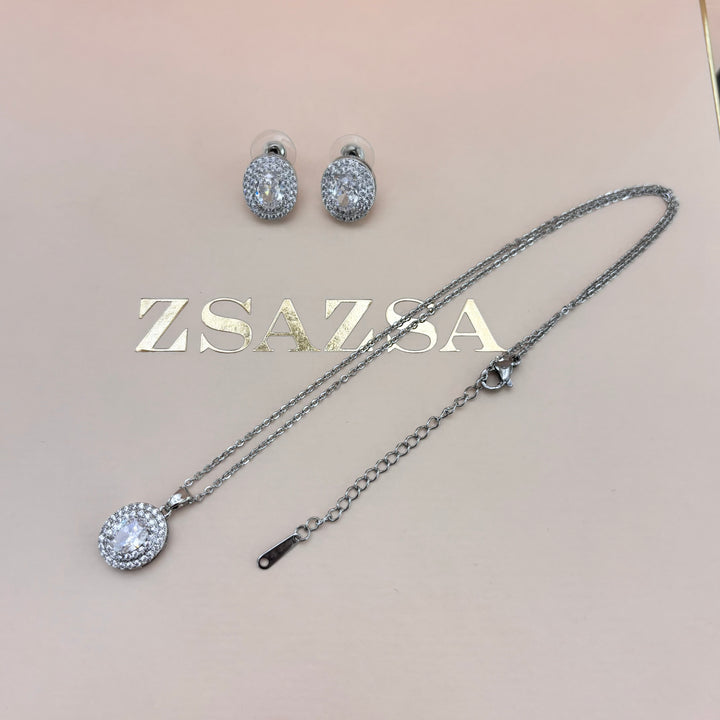 Oval zircone set