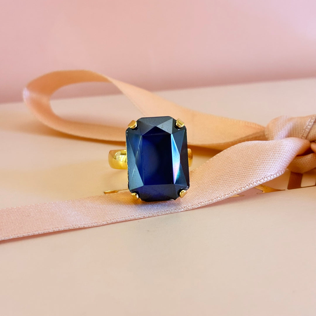 Royal blue Swarovski crystals set