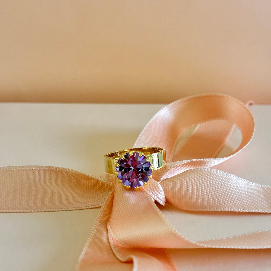 Lilac Preciosa crystals gold plated ring