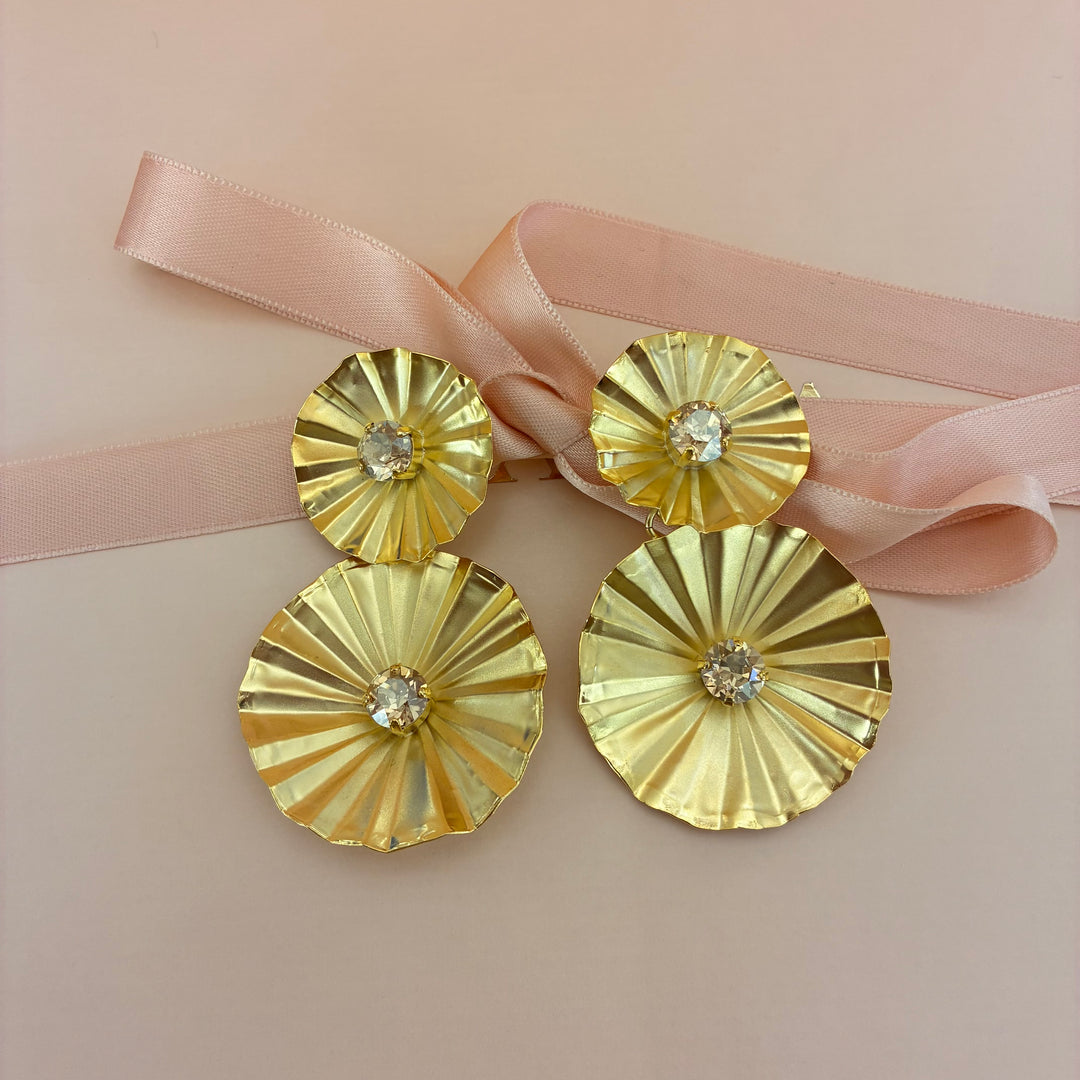 Handmade champagne flowers earrings