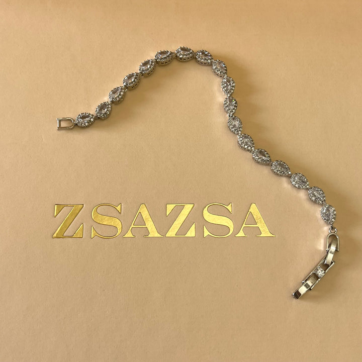 Silver zircone teardrop bracelet