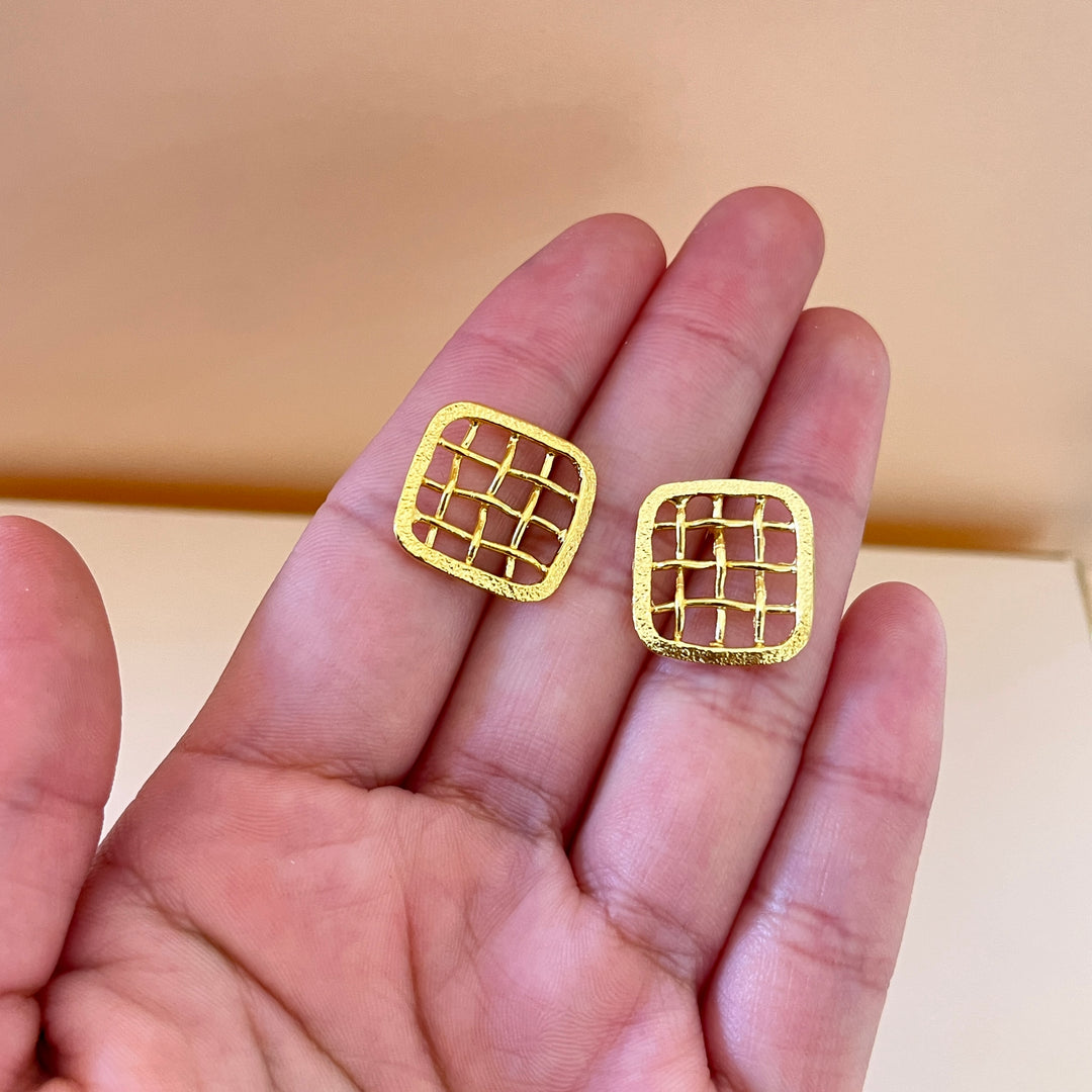 Grid gold handmade set