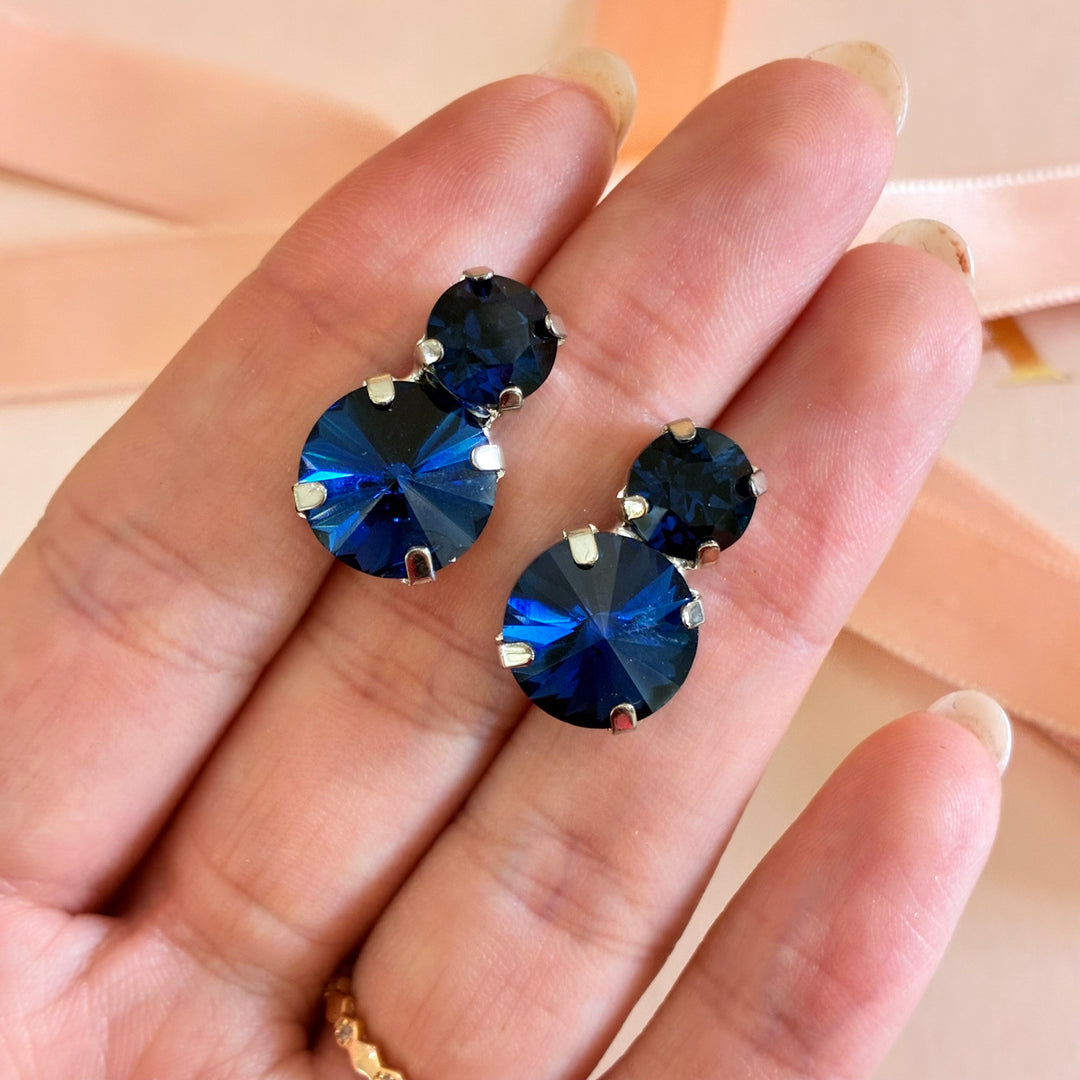 Double round navy blue silver earrings