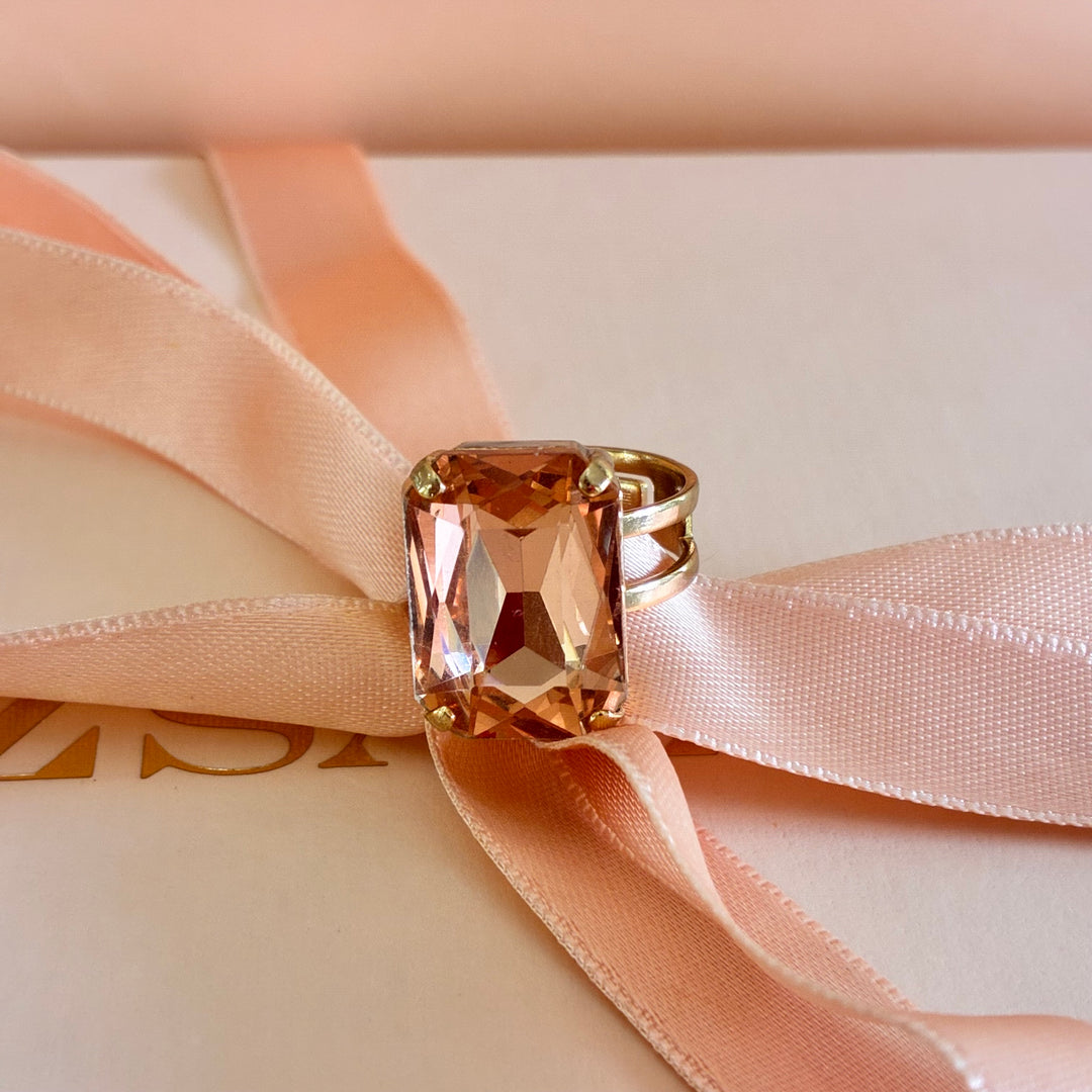 Peach rectangular gold plated set