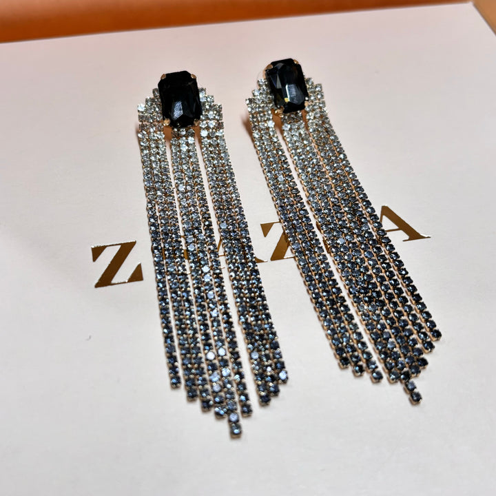 Elegant grey earrings