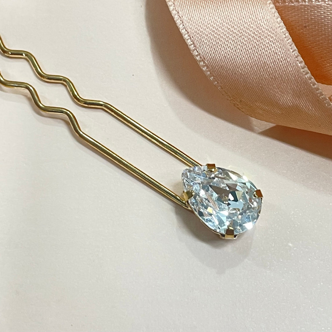 Rose gold or gold pin