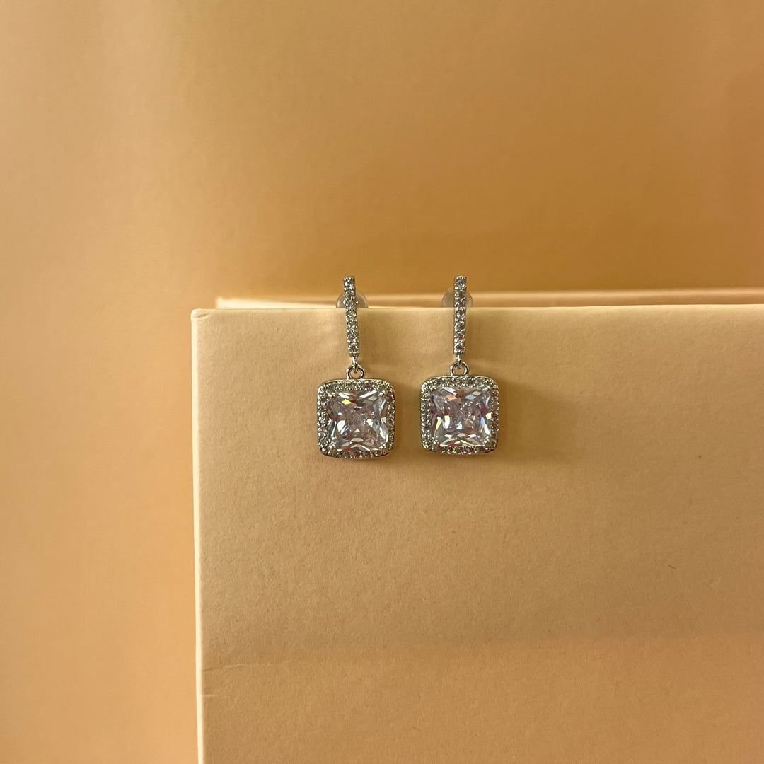 Square zircone earrings