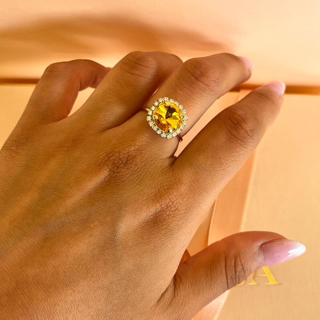 Yellow Swarovski crystals studs and ring