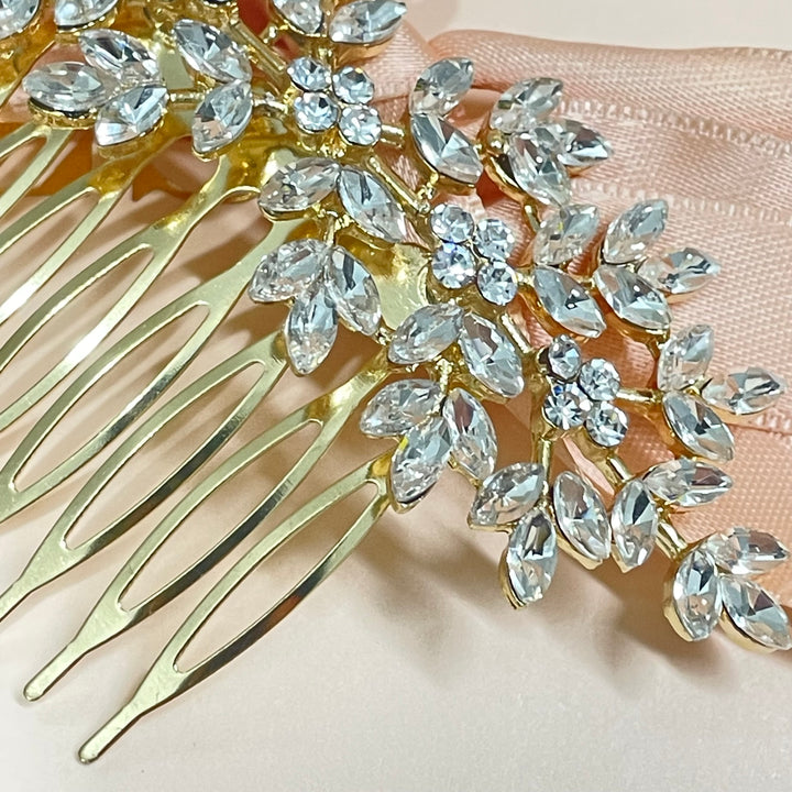 Delicate marquise comb in gold or silver