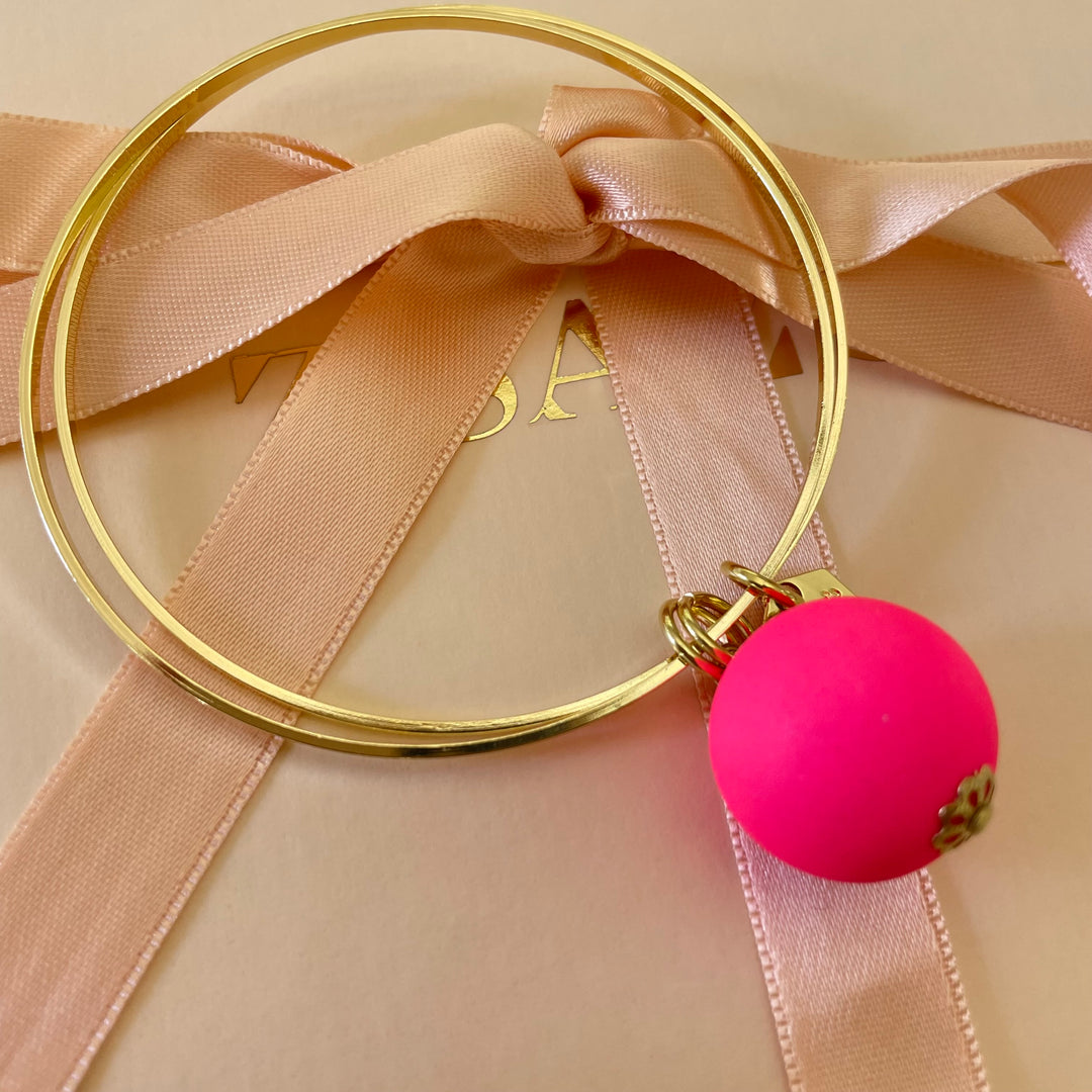 Neon ball summer bangle