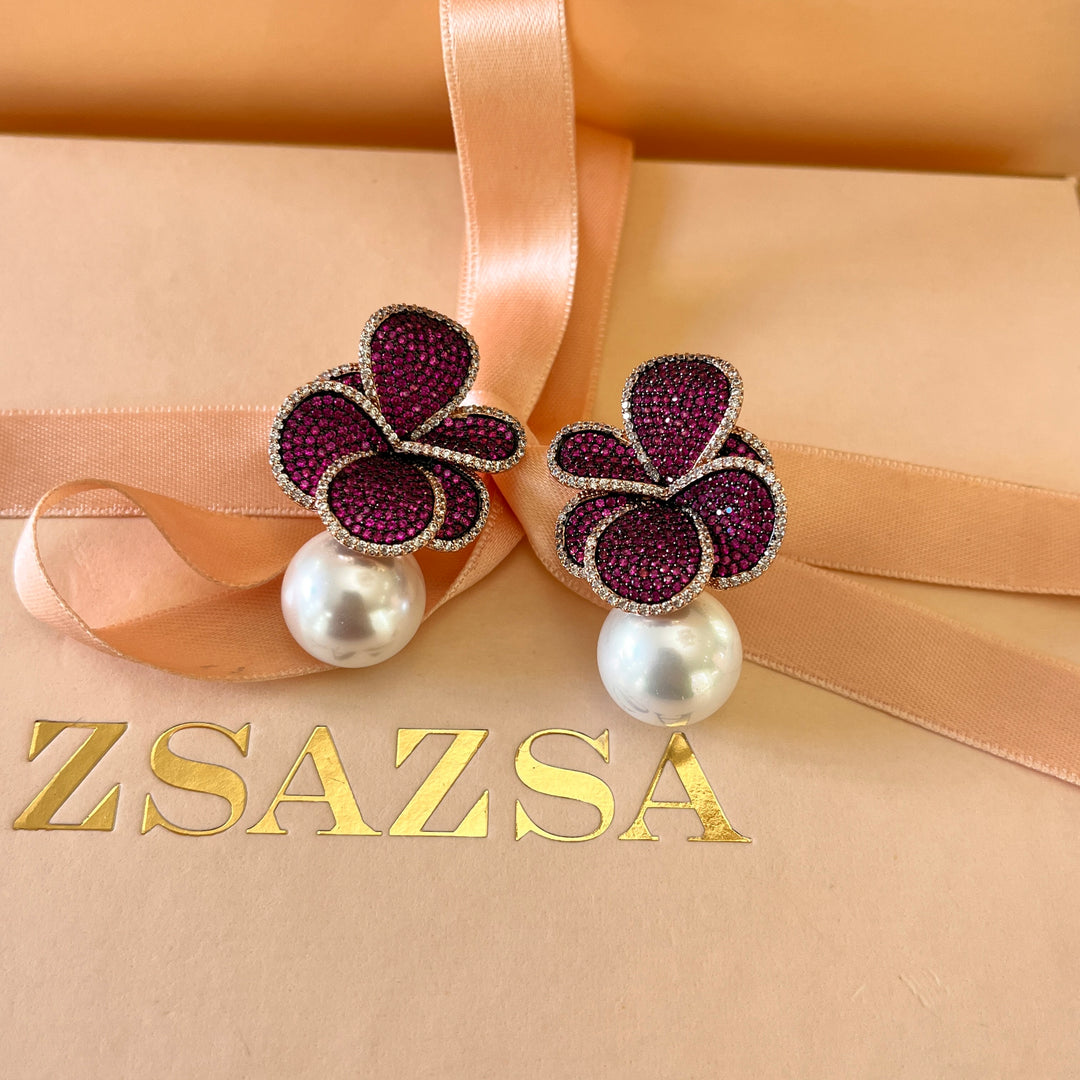 Fuchsia zircone and pearls earrings